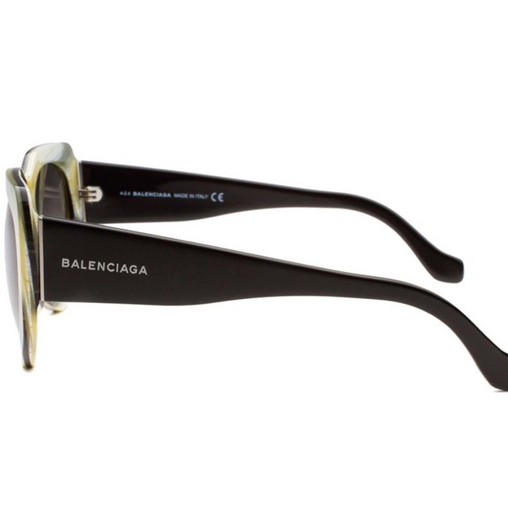 Balenciaga Oversized Glasses - Picture 2 of 6